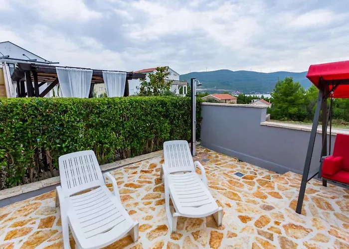 Ferienhaus - Zadar Riviera 8215 Pridraga